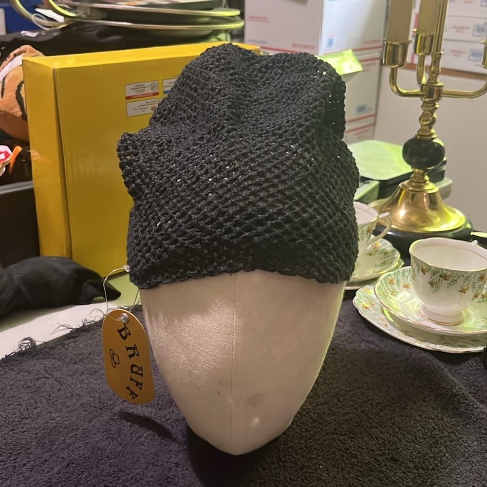 Bruff Vintage Black Knit Beanie Hat - Picture 4 of 4